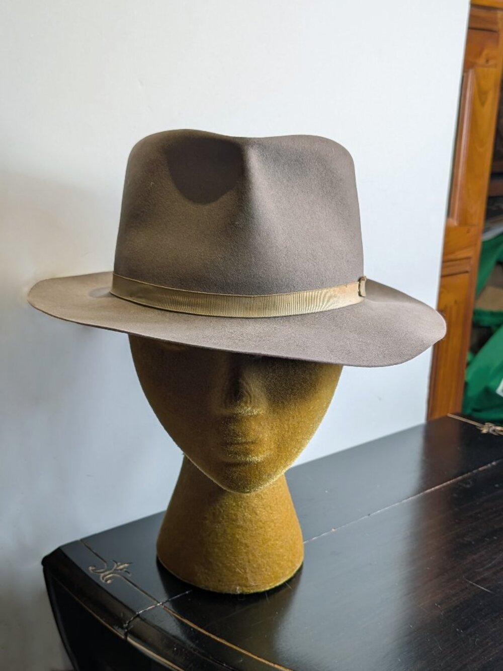 G.A. Dunn London fedora style vintage hat
